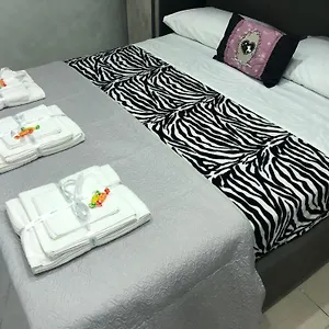 https://cuore-di-napoli-naples-80139.hotels-amalfi.com